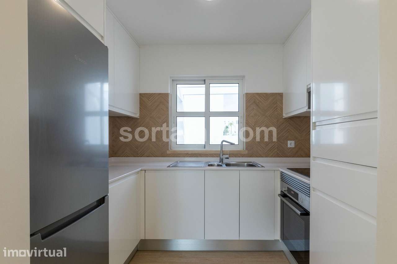 Moradia Geminada T2 Venda em Albufeira e Olhos de Água,Albufeira - Grande imagem: 5/32