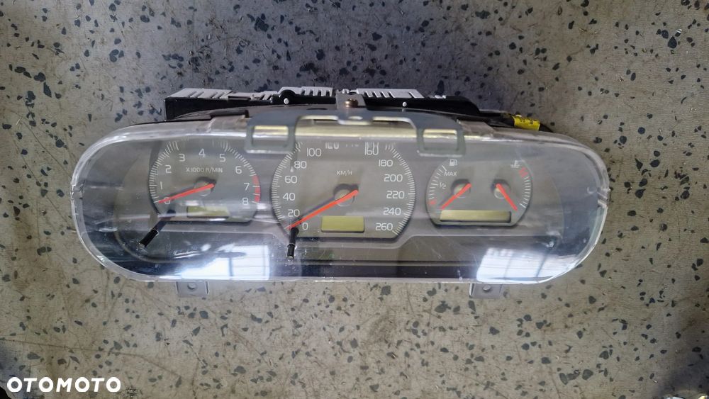 VOLVO V40 S40 I LIFT 1.8 16V LICZNIK 30889710/B - 1