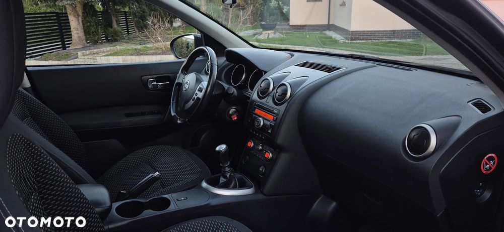 Nissan Qashqai+2 2.0 Tekna Premium - 2