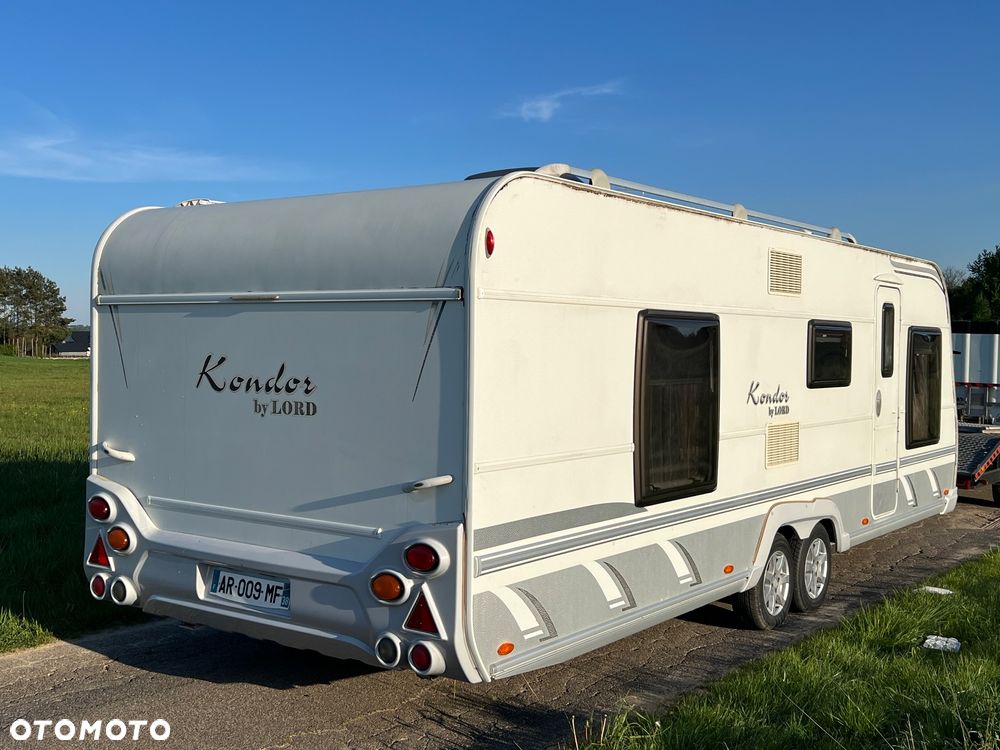 Dethleffs SILVER EMOTION 700 VIP i inne Fendt 620 Topas  i Caravelair 610 Prestige lux IV i Hobby Premium 610 i Tabbert Vivaldi 450 i LMC Kondor 650 i Rubis 395 - 34