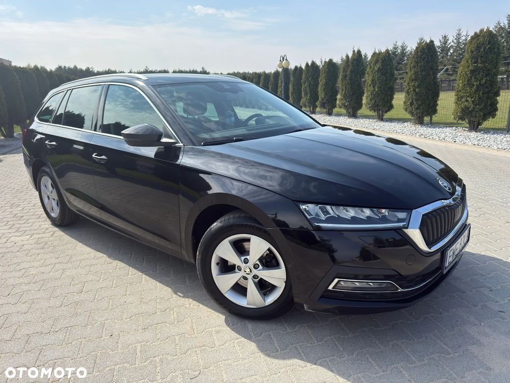 Skoda Octavia 2.0 TDI Selection - 4