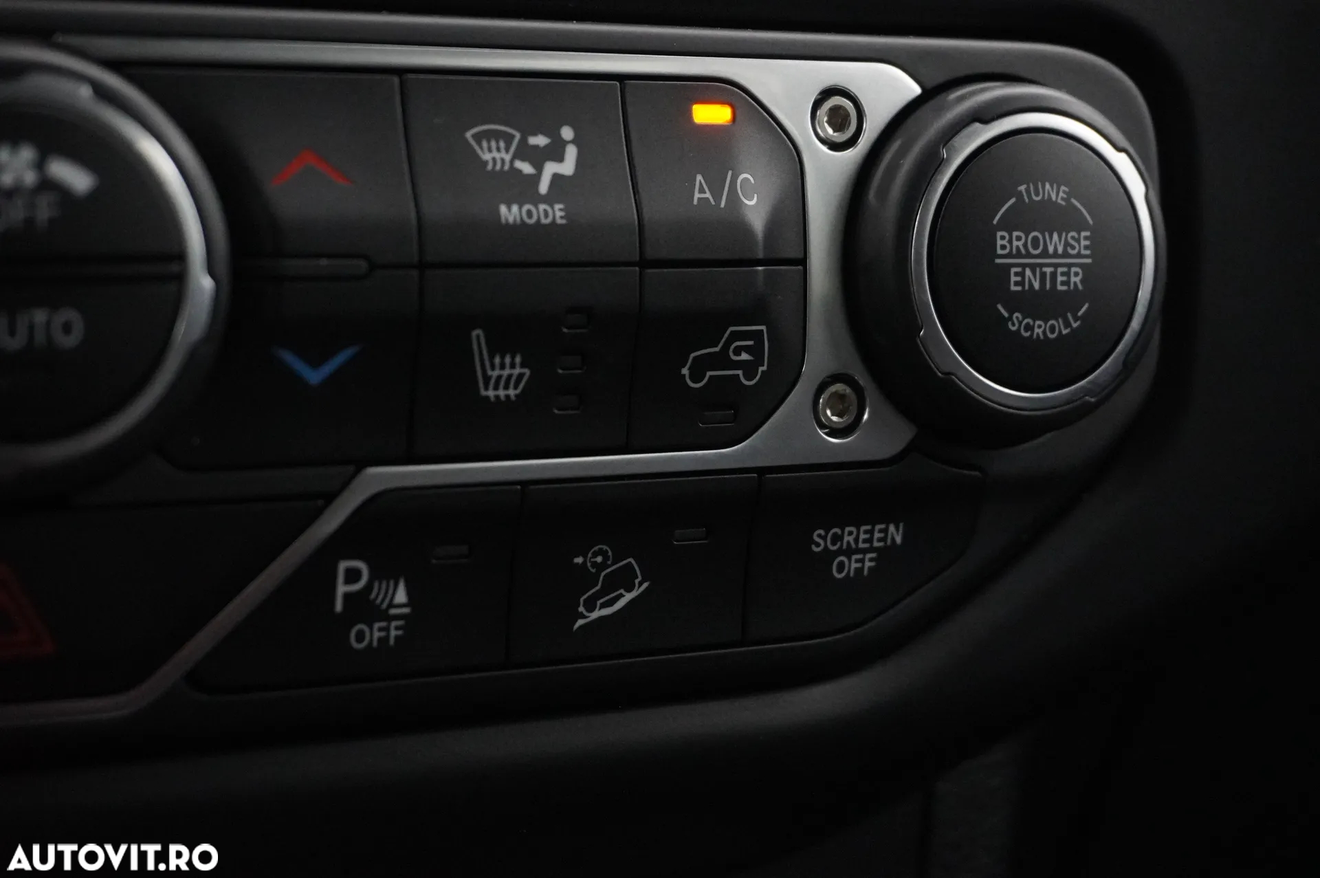 Jeep Wrangler Unlimited 2.2 CRD AT8 Rubicon - 25