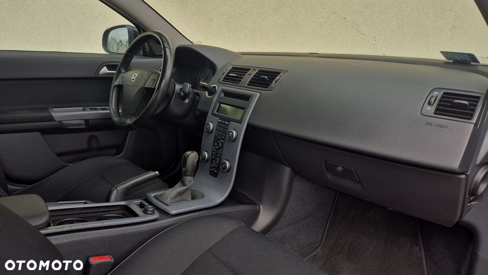 Volvo S40 2.0 Kinetic Euro5 - 6