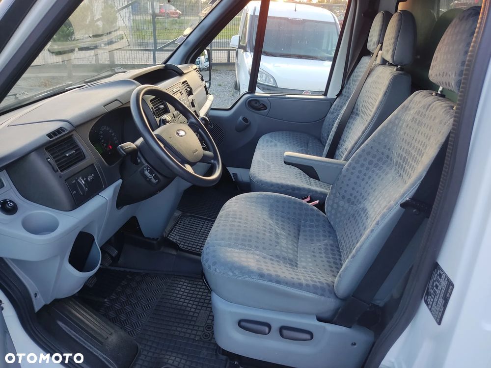 Ford Transit - 34