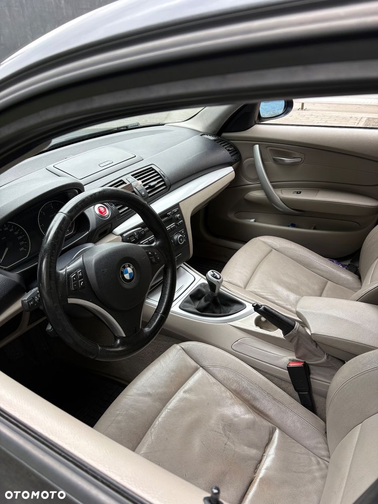 BMW Seria 1 118d - 9