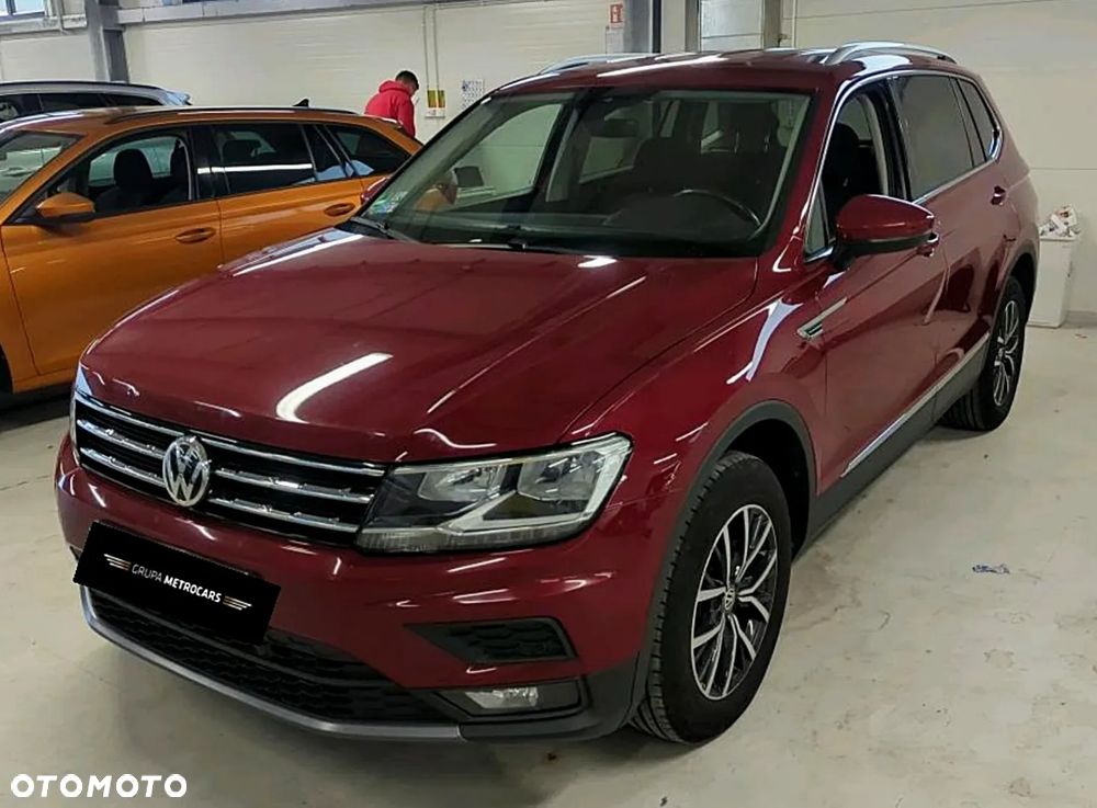 Volkswagen Tiguan Allspace 2.0 TDI SCR Comfortline DSG - 3