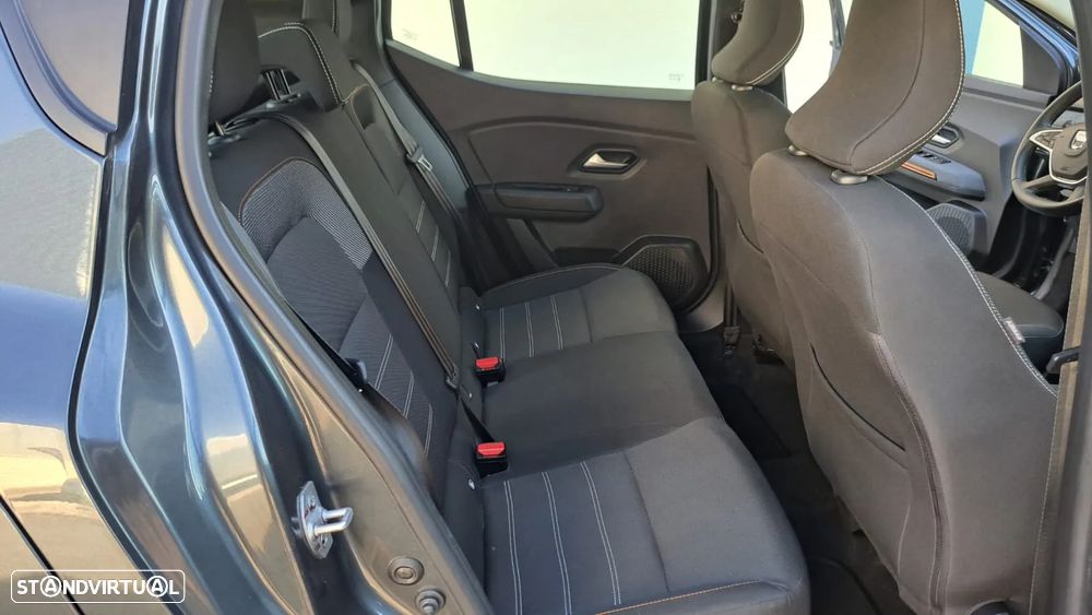 Dacia Sandero 1.0 TCe Stepway Expression - 34