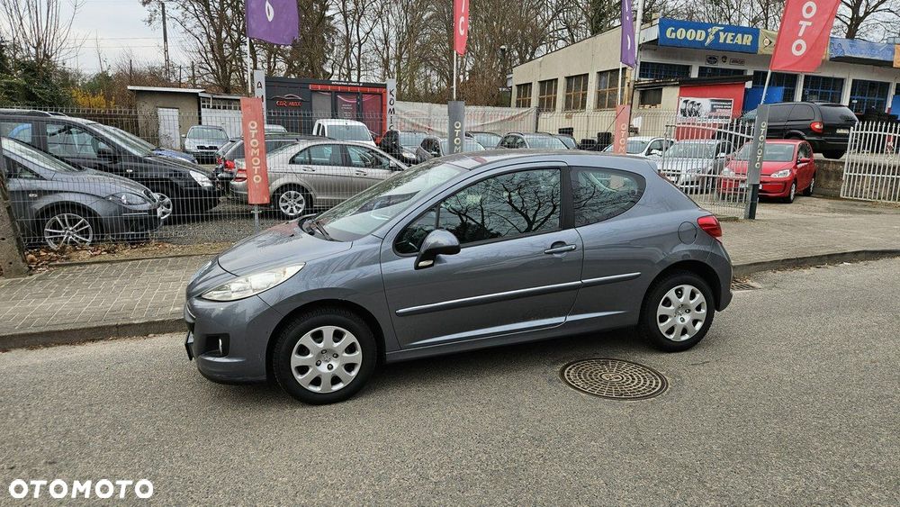 Peugeot 207 - 2
