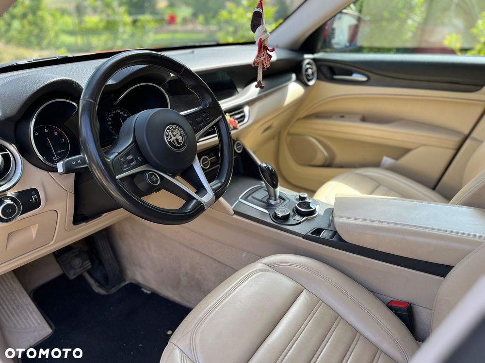 Alfa Romeo Stelvio 2.0 Turbo First Edition Q4 - 13