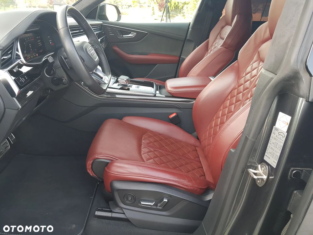 Audi SQ8 - 13