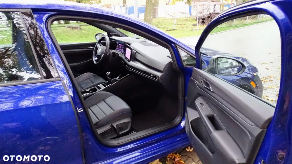 Volkswagen Golf - 32