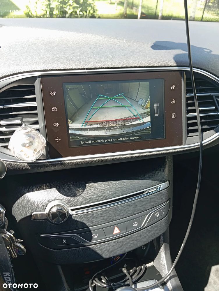 Peugeot 308 1.6 BlueHDi Active S&S - 27