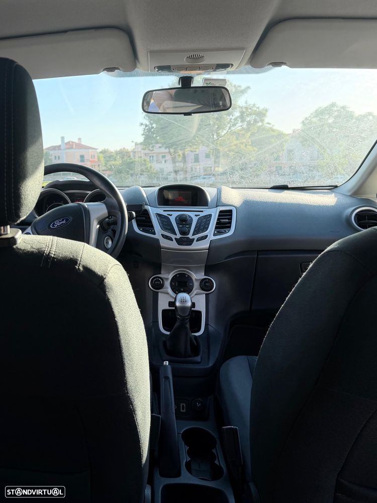 Ford Fiesta 1.25 Titanium - 4