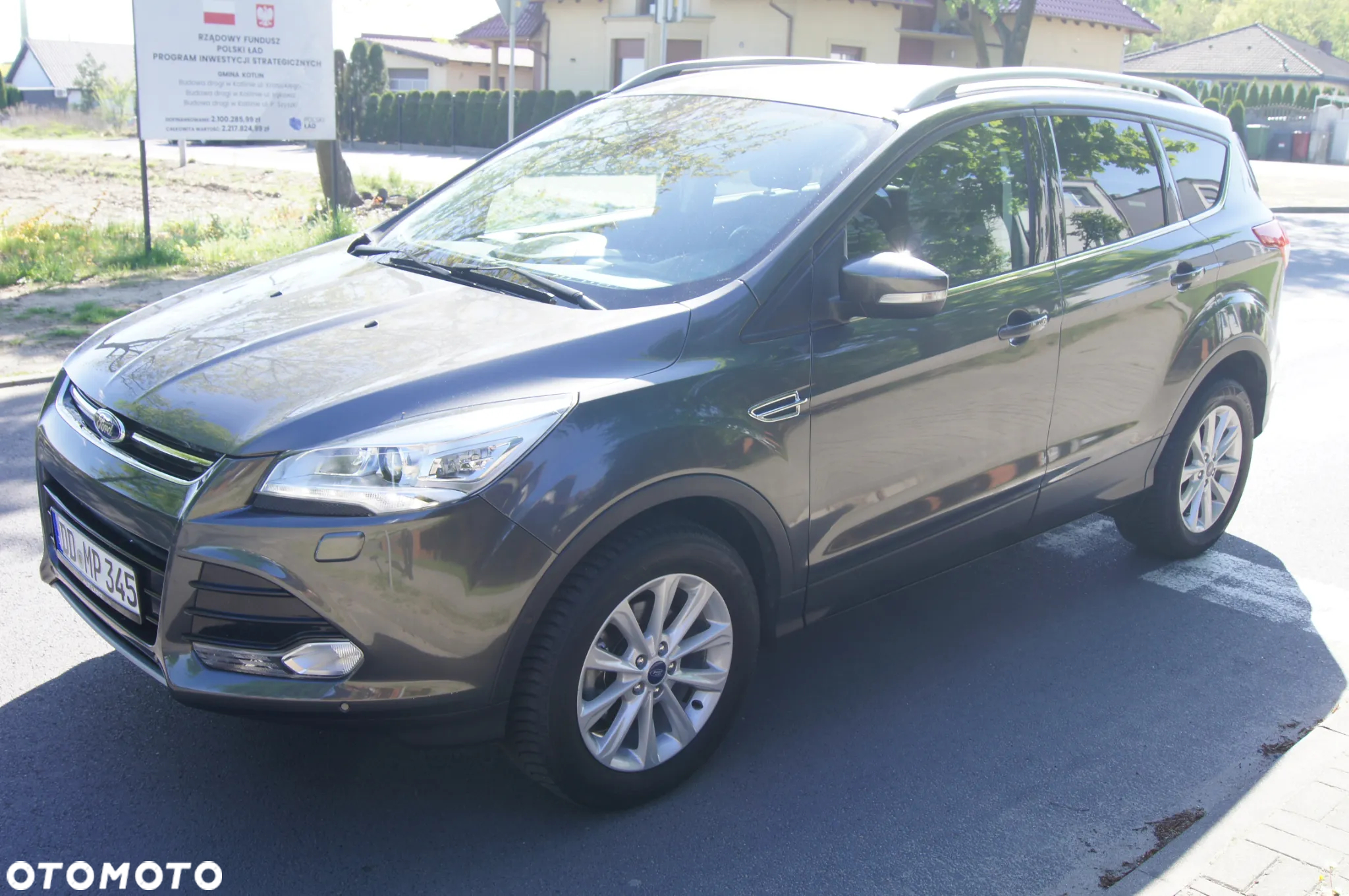 Ford Kuga 1.5 EcoBoost 2x4 Titanium - 3