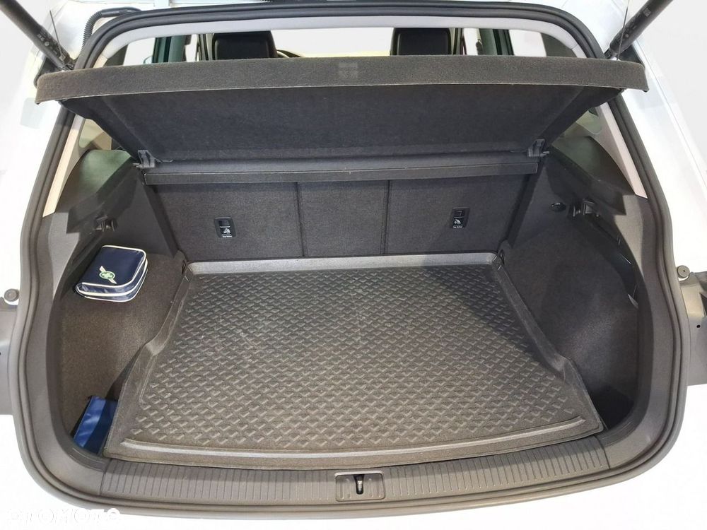 Volkswagen Tiguan - 18