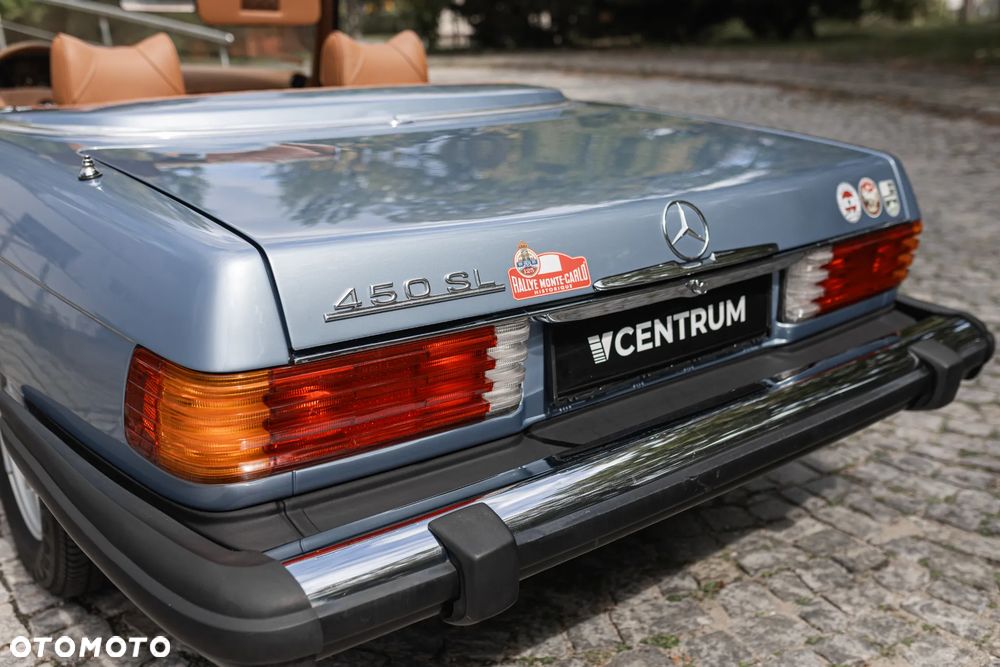 Mercedes-Benz SL - 14