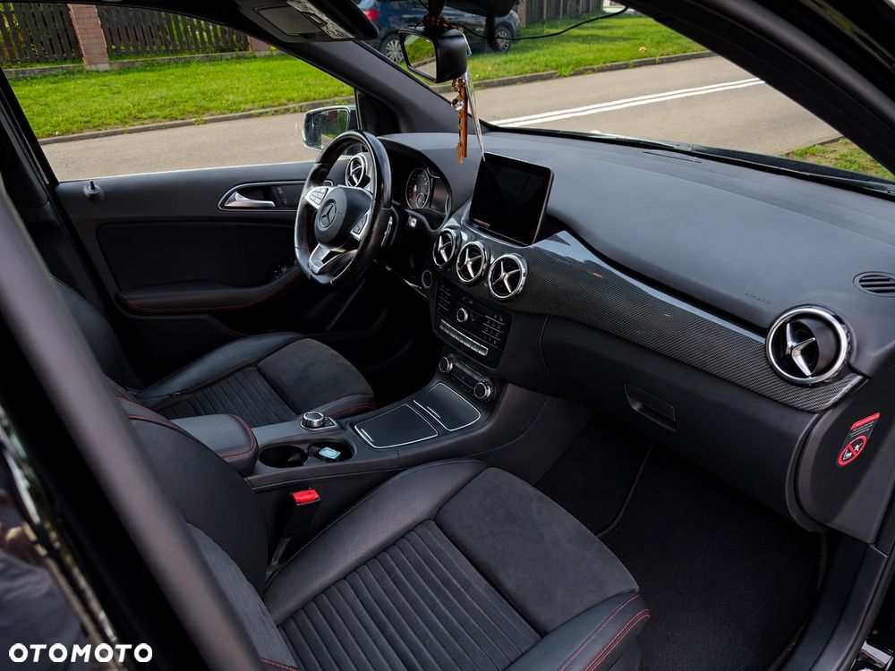Mercedes-Benz Klasa B 180 7G-DCT AMG Line - 7