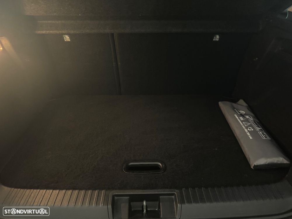 Renault Captur TCe 90 TECHNO - 21