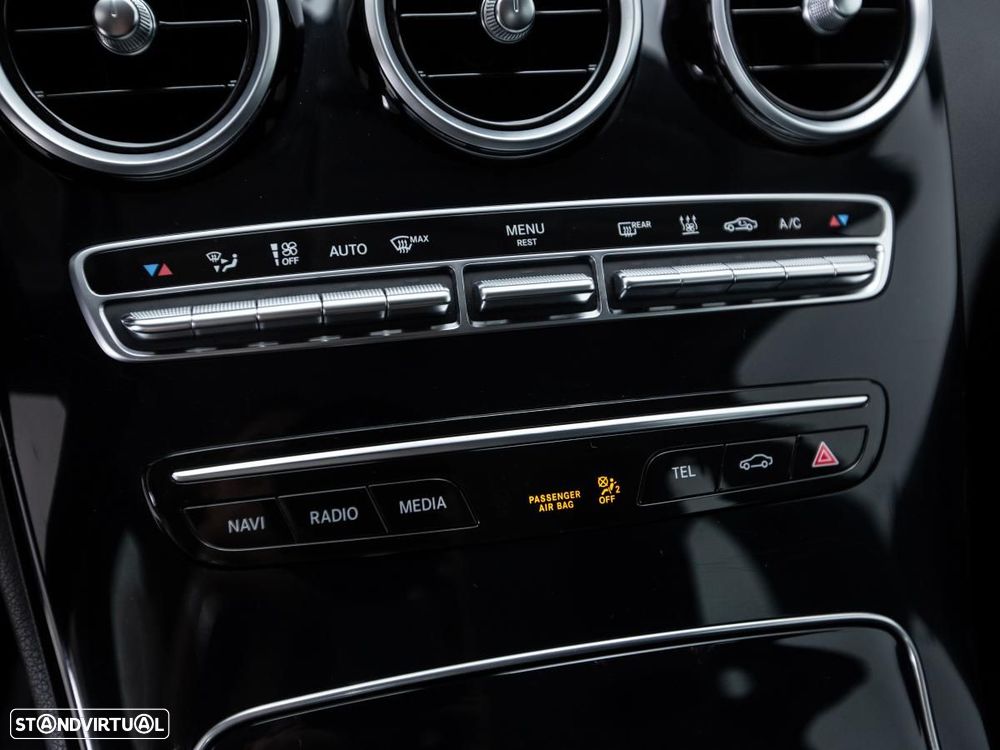 Mercedes-Benz C 300 de Avantgarde - 22