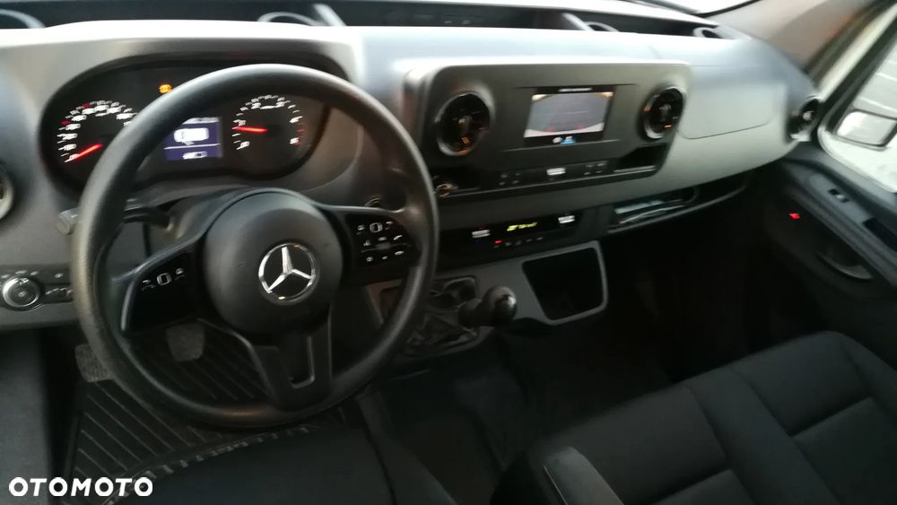 Mercedes-Benz Sprinter 317 cdi - 9