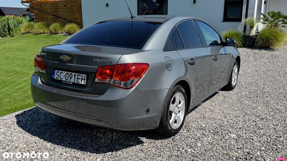 Chevrolet Cruze 1.6 LS - 14