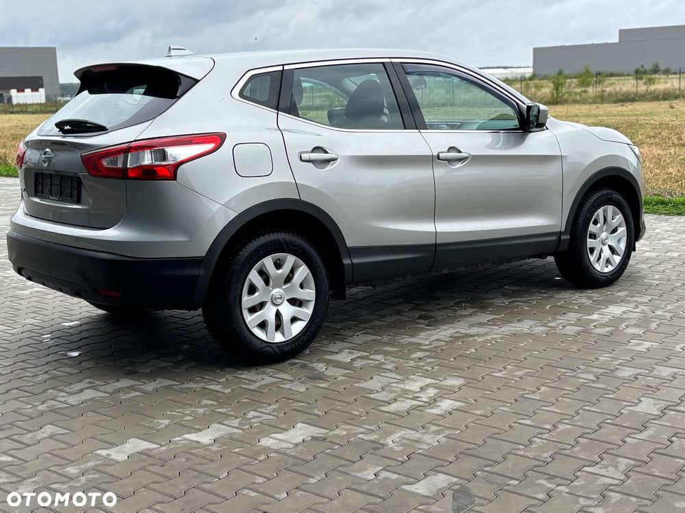 Nissan Qashqai 1.2 DIG-T Visia - 6
