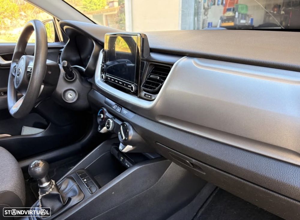 Kia Stonic - 9