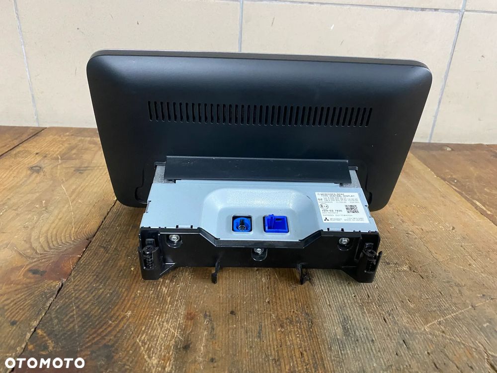 MERCEDES 205 447 glc monitor A 2059002211 - 2