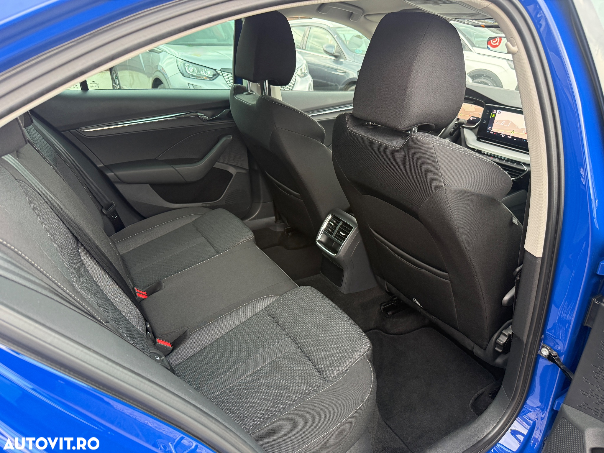 Skoda Octavia 2.0 TDI 150 CP DSG Sportline - 17