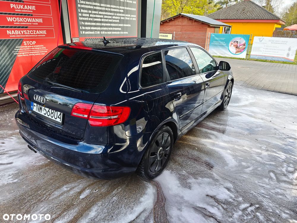 Audi A3 Sportback 2.0 TDI DPF quattro Ambition - 7