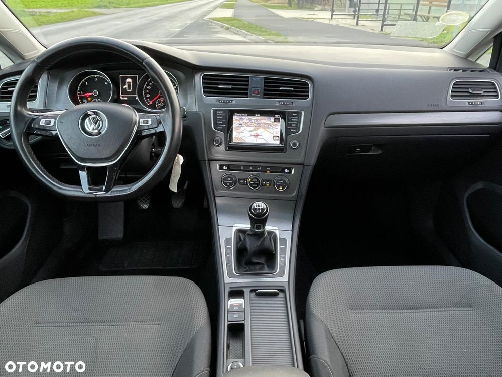 Volkswagen Golf 1.6 TDI DPF Comfortline - 13