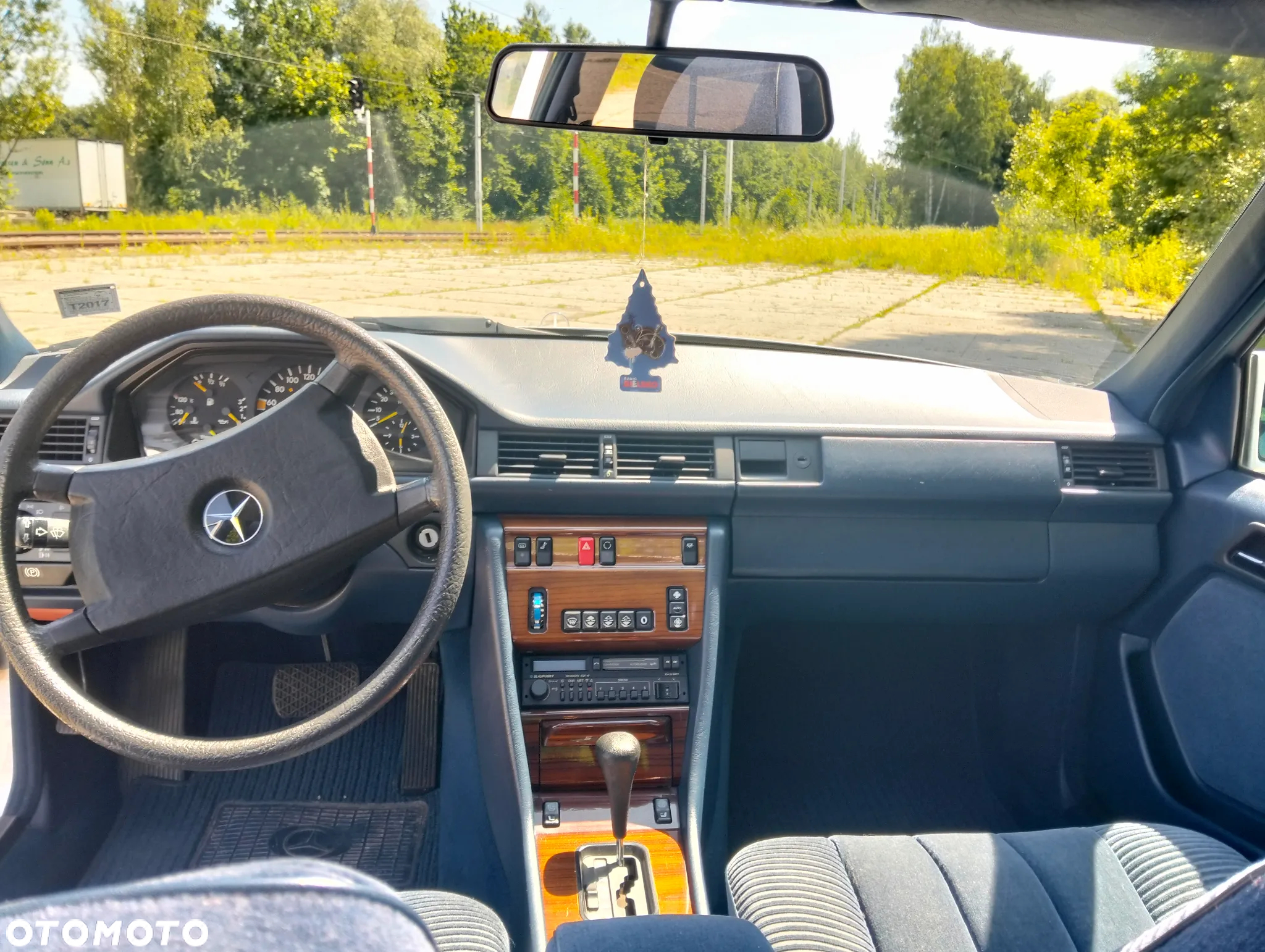 Mercedes-Benz W124 (1984-1993) - 19