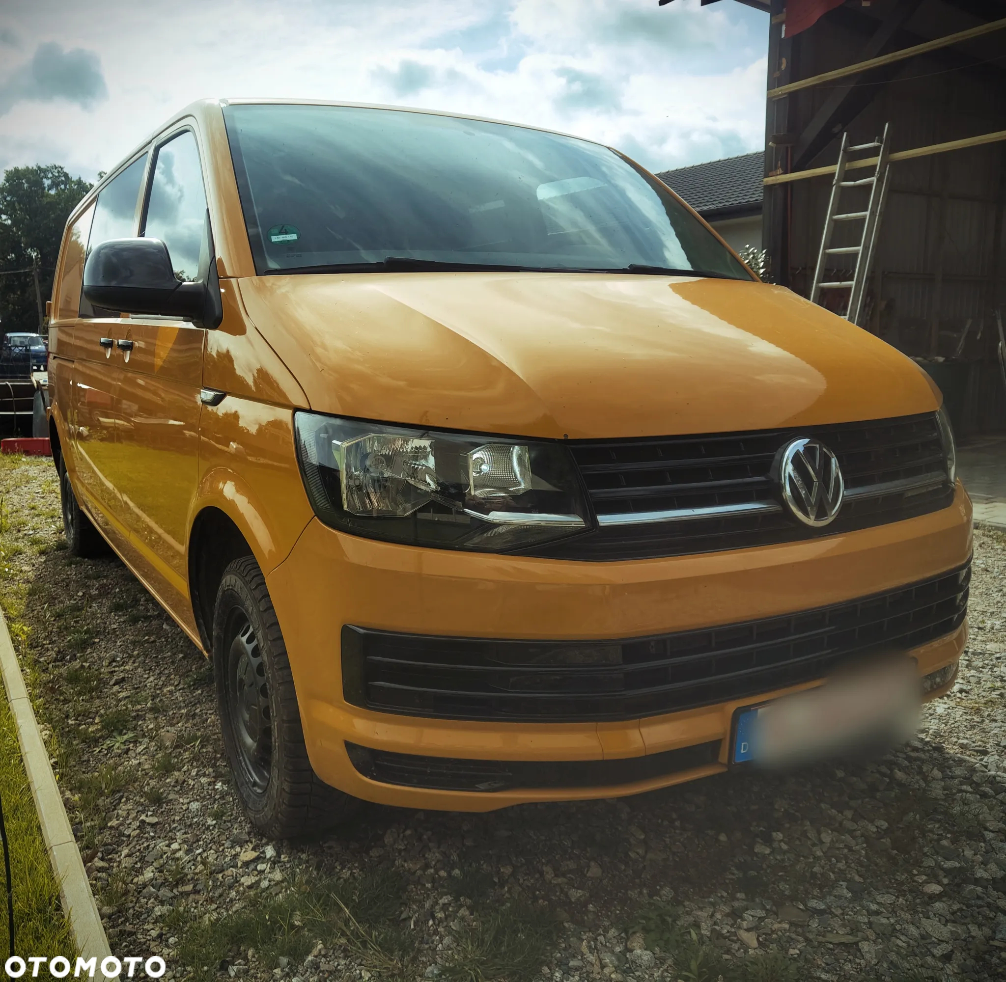 Volkswagen Transporter - 3
