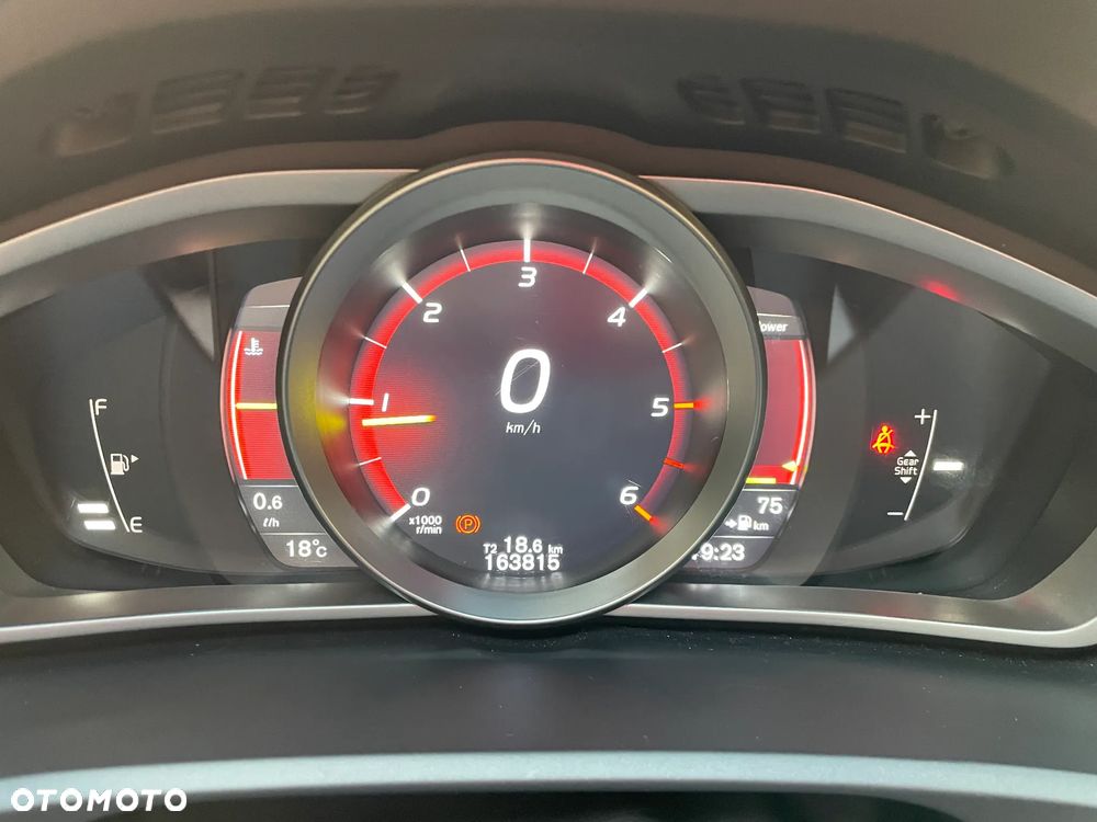 Volvo V40 D3 RDesign - 35