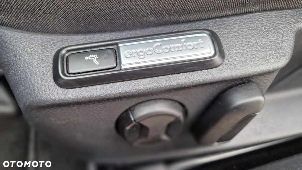 Volkswagen Passat - 6