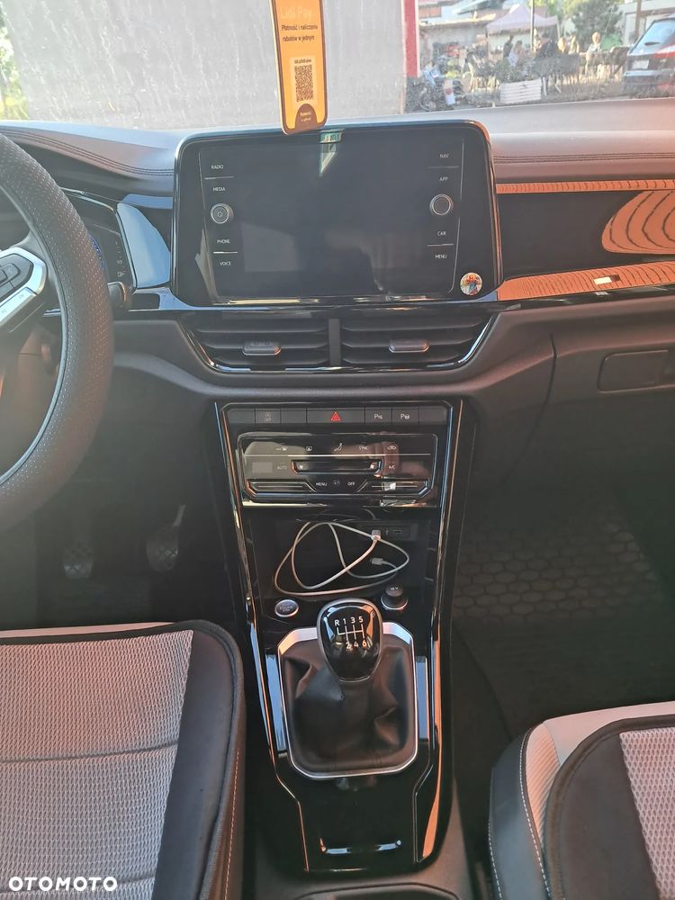 Volkswagen T-Roc 1.5 TSI R-Line - 15