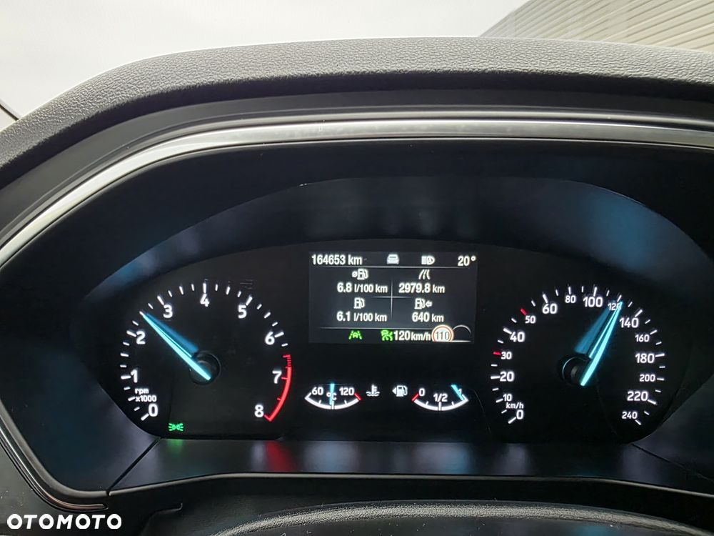 Ford Focus 1.5 EcoBoost Titanium Business - 14