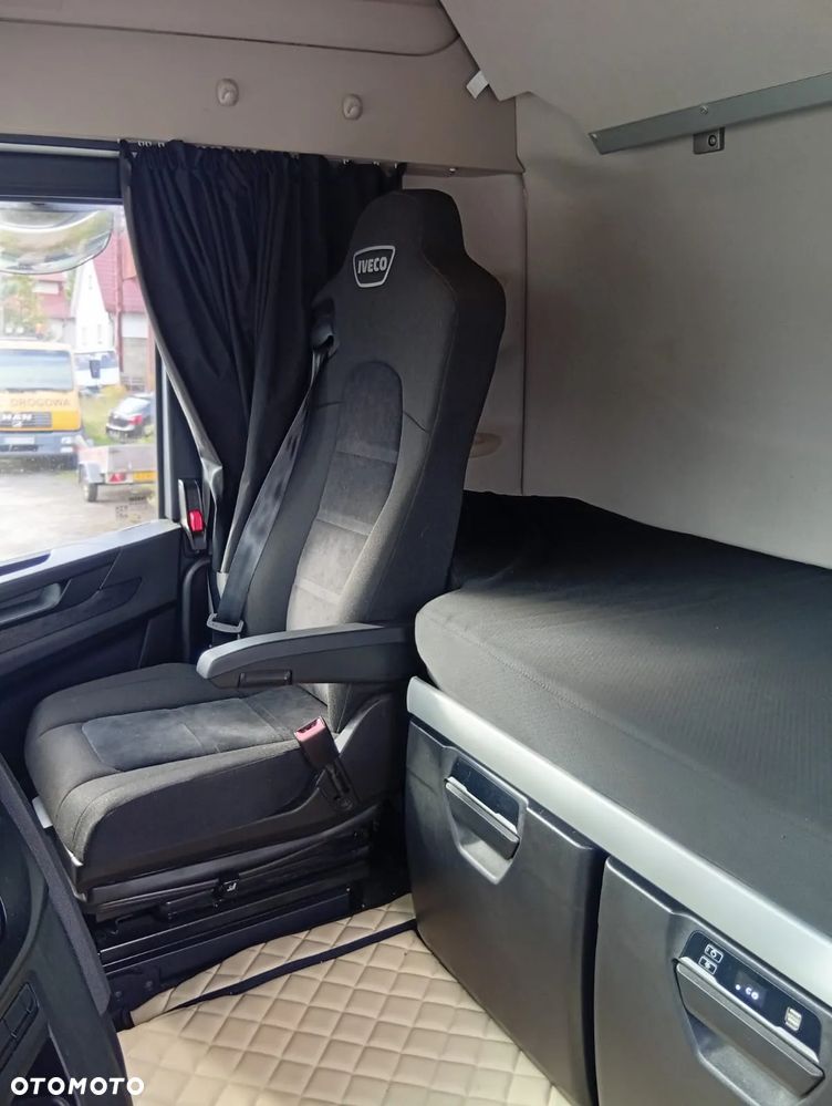 Iveco S-Way - 9