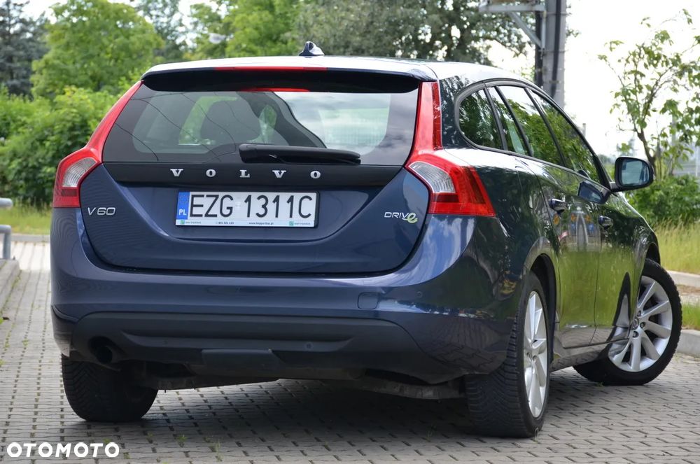 Volvo V60 D2 - 10