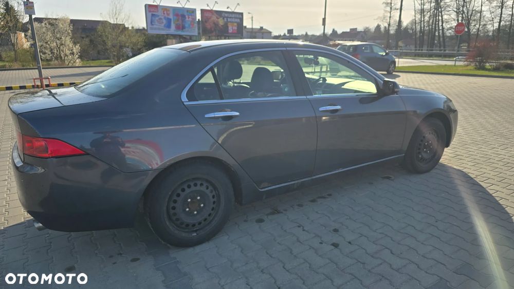 Honda Accord 2.0 Sport - 6