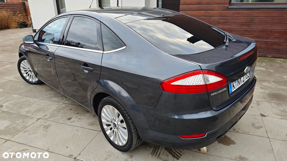 Ford Mondeo 2.0 FF Titanium - 28