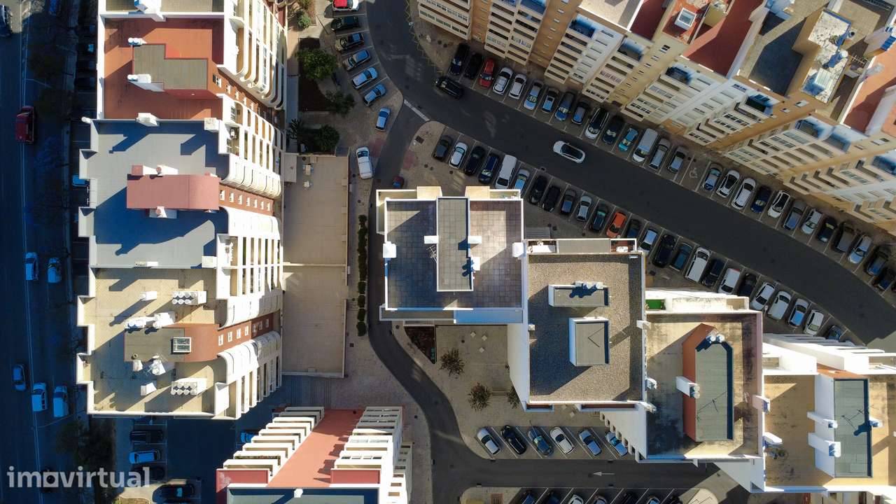 Apartamento T2 na Urbanização da Raminha em Portimão! - Grande imagem: 3/39