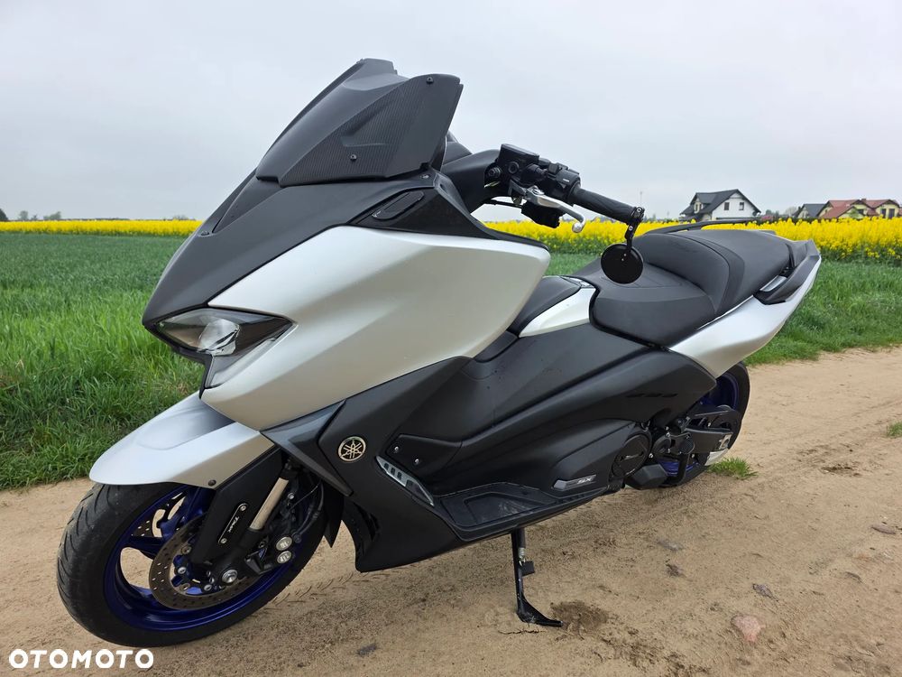 Yamaha Tmax - 13