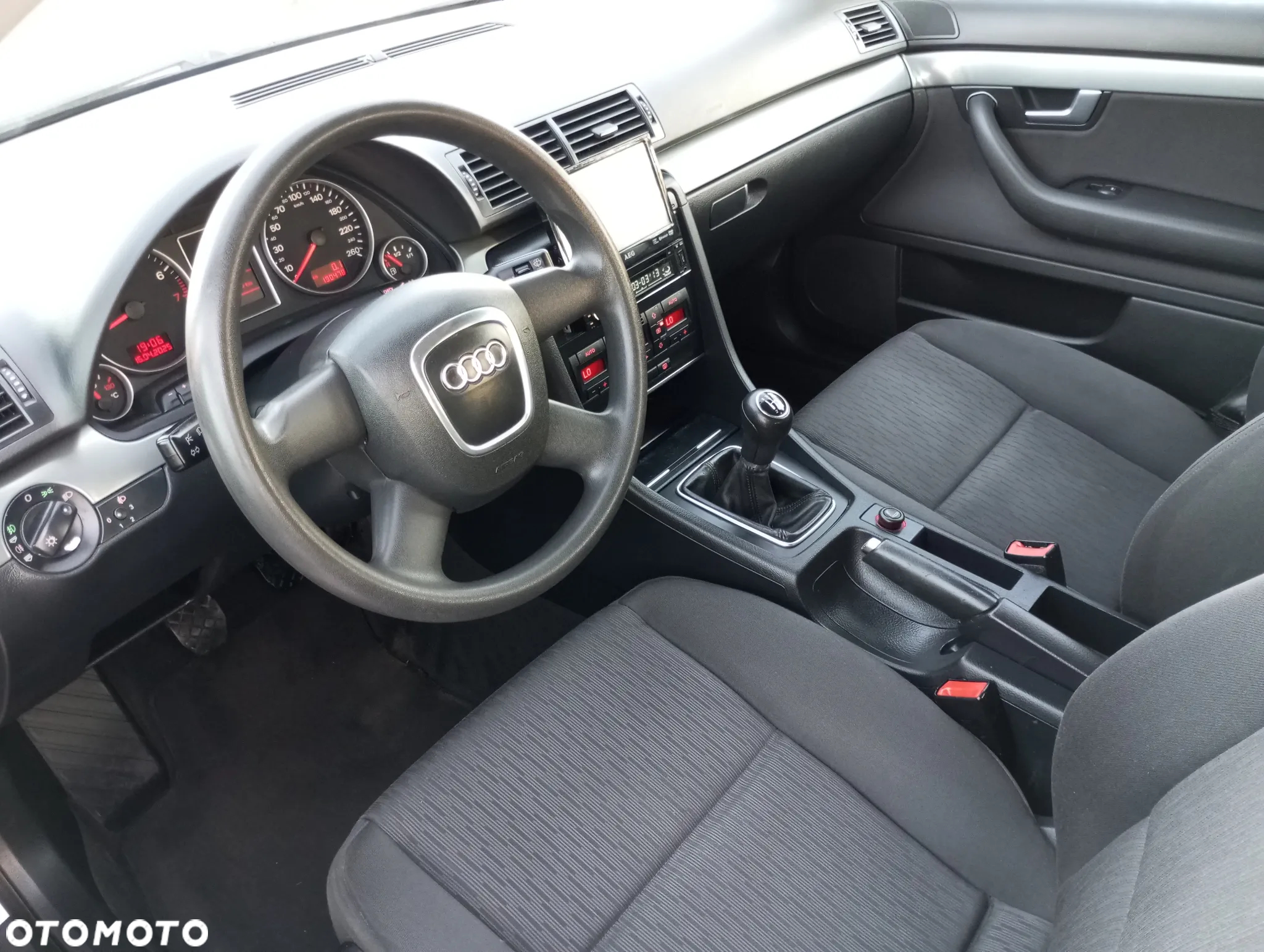 Audi A4 Avant 1.6 - 7