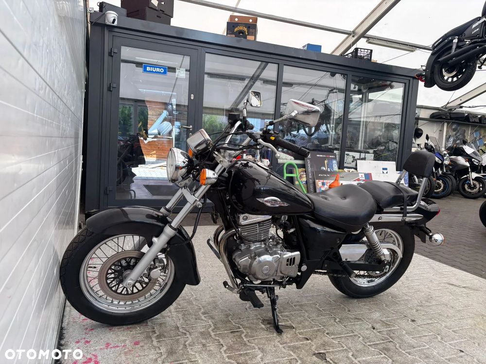 Suzuki Marauder - 18