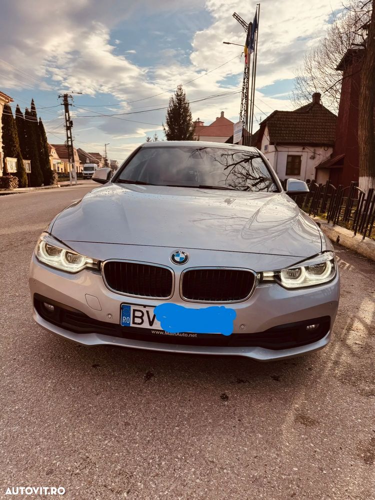 BMW Seria 3 318d Aut. - 13