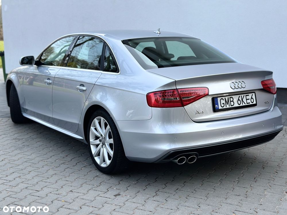 Audi A4 Limousine 2.0 TDI DPF clean diesel multitronic Ambiente - 23