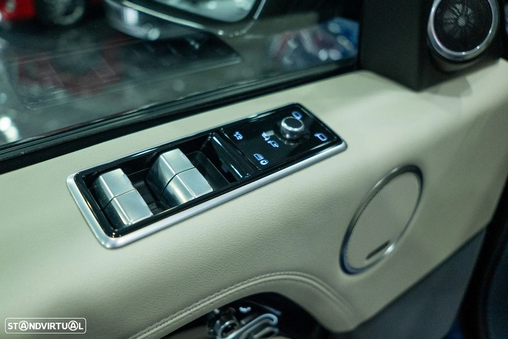 Land Rover Range Rover P400e Plug-in Hybrid Vogue - 13