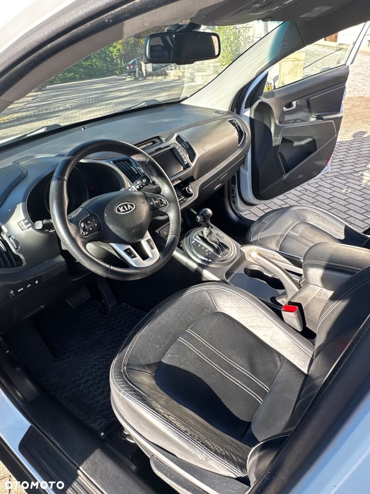 Kia Sportage 2.0 CRDI XL - 8