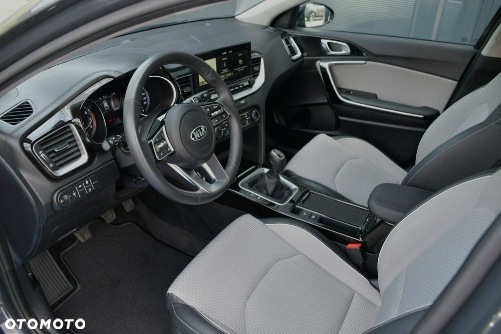 Kia XCeed 1.0 T-GDI L - 18